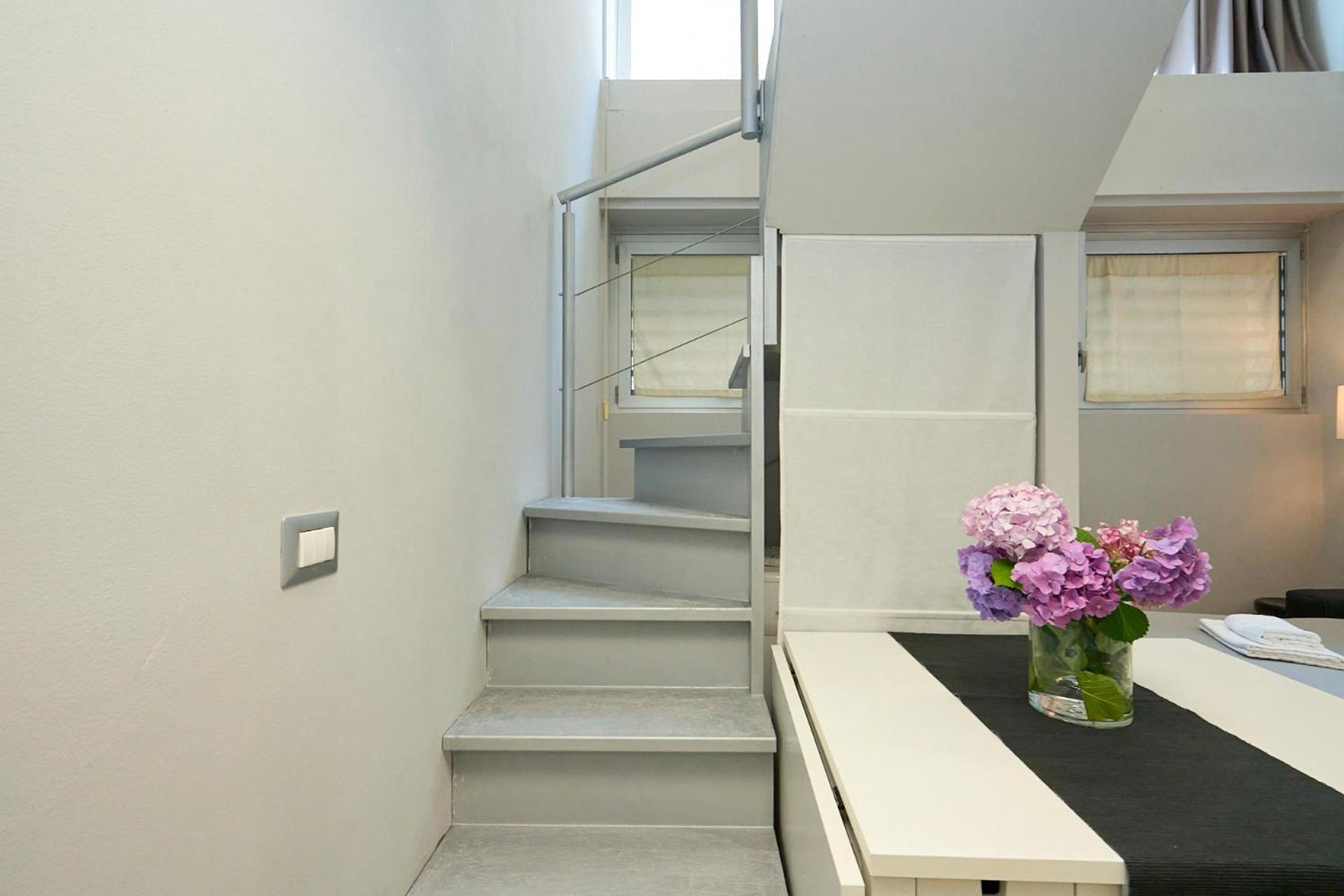 Design White Loft - Ac Wifi 10 Minutes From Duomo Appartement Milaan